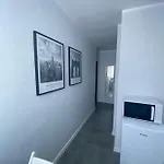 Os. Jasne 19b Διαμέρισμα Dzierżoniów