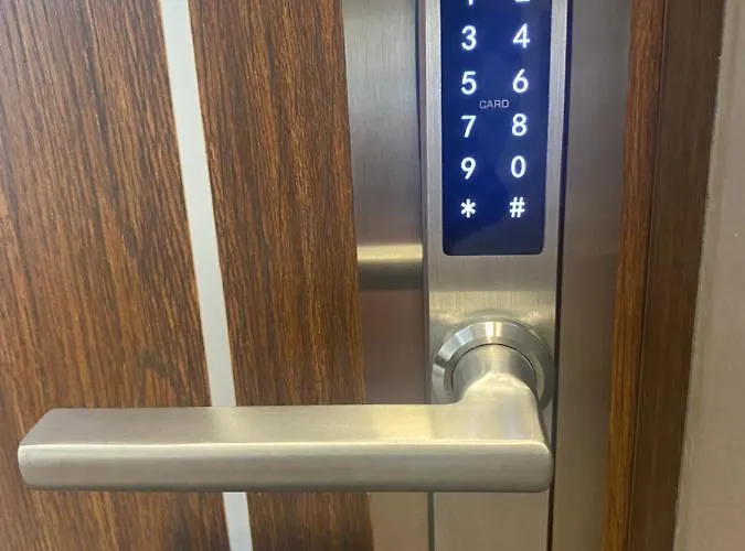 Os. Jasne 19b * Dzierżoniów